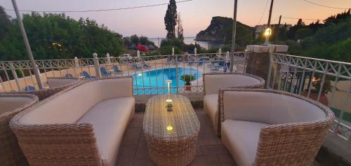 Paleo Inn Hotel 2