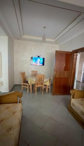 Full house in Agadir center in Najah