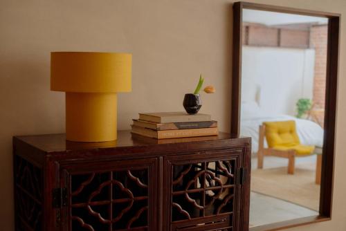 Mane & Saddle Loft, Лос-Анджелес (фото 7)