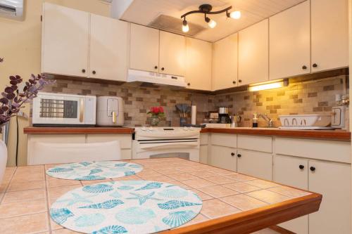 BeachBums Hideaway in Luquillo