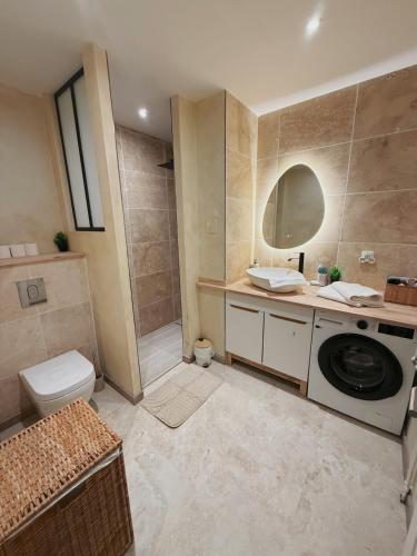 Ducha, Charmant appartement avec balcon in Rennes Suburbs