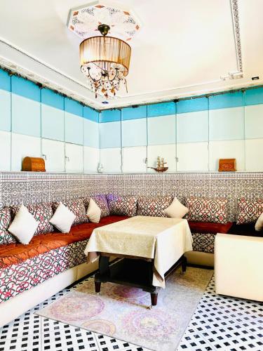 Appartement Riad style-Sky view Au centre ville, internet Fibre, canal plus, chaînes internationales (Appartement Riad style-Sky view Au centre ville, internet Fibre, canal plus, chaines internationales) in 엘 마시라