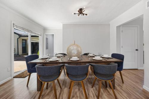 New! Flower Mound Home with Pool and Firepit in Flower Mound