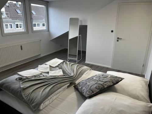 City apartment on the Rhine, Cologne, Colonia (foto 5)