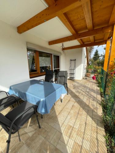陽台/露台, Ferienwohnung im Hexental - Familienurlaub bei Freiburg & Schwarzwald in 維特瑙