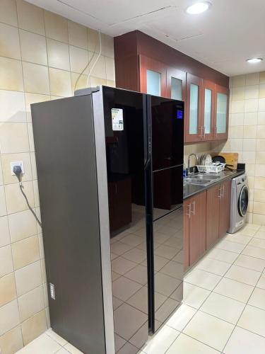 Private Room Steps from Jumeriah Beach & Marina Walk - LMY Sadaf 7 JBR Dubai, Dubaj (zdjęcie 10)
