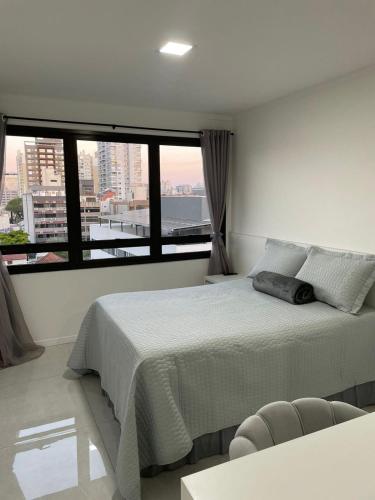 Loft moderno e completo a 200m do Consulado Americano