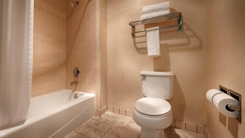 Best Western John Jay Inn - image 11
