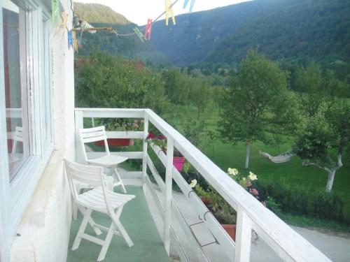 Balkons/terase, Home-Vasva and Hazim in Orašac