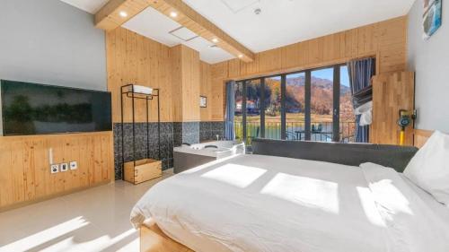 Gapyeong River 52 Road Spa Pension – photo 4