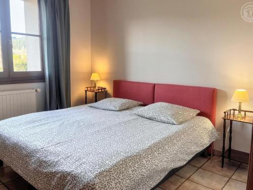 Gîte Saint-Haon-le-Vieux 4 pièces 6 personnes - FR-1-496-156 - image 2