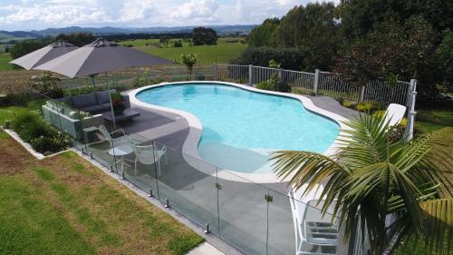 The Rise in Waimate North