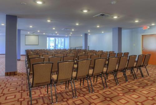 Quality Inn & Suites Chattanooga - image 28