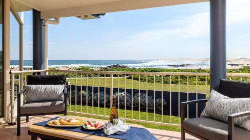 Surfers Paradise Port Stephens – Birubi Beachfront in Anna Bay