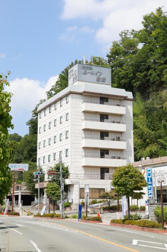 Udvendig, ホテルララプラス (ホテルララプラス) in Nirasaki