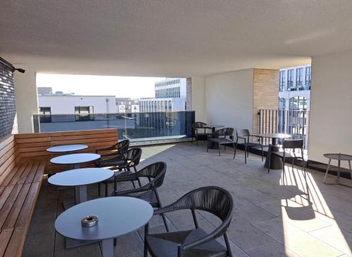 Homely! Skyview Apartment Frankfurt Airport, Fair, Rooftop, Gym!, Frankfurt (foto 4)