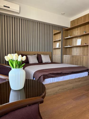 Apartment in Yerevan City Center Republic Square Self Check-In, Jerevan