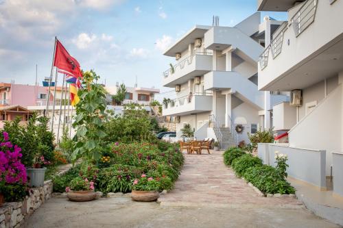 Hotel Two Mermaids Ksamil – Ksamil, OR