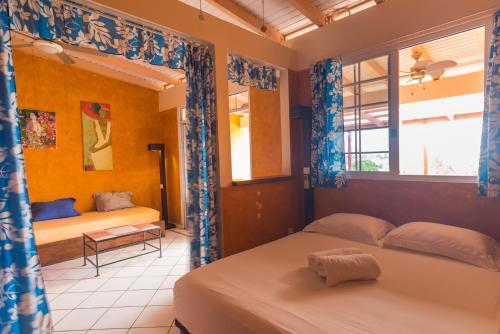 Sunset Hill Lodge in Bora Bora Island