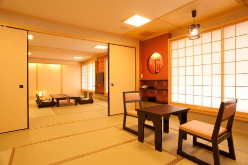 Japanese-Style Deluxe Room room in Matsui Bekkan Hanakanzashi