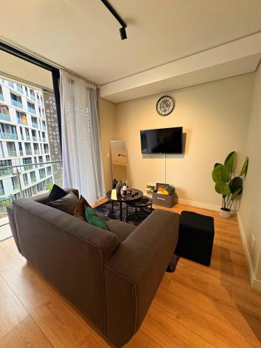 Elite Skyline Suite, Ellipse, Waterfall City