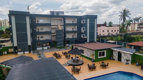 PRESKEN HOTEL @ RESIDENCE in Lagos