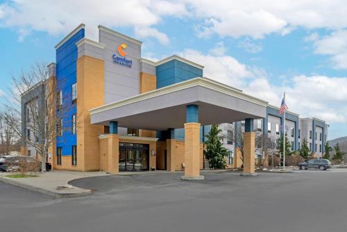 . Comfort Inn & Suites Sayre