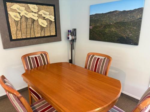 Minutes from Mission in ทาราเดล