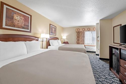 Quality Inn La Crosse - image 14