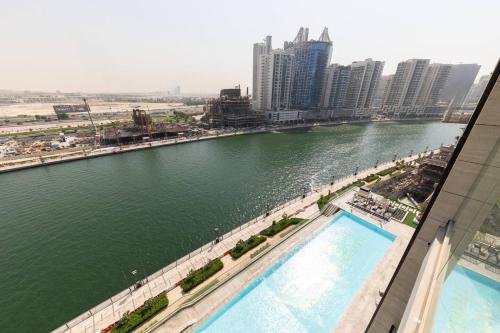 Premium Studio W Jacuzzi Binghatti, Dubaj (zdjęcie 5)