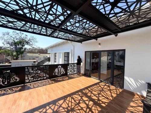 10 on Pauling Hotel Bulawayo in บูลาวาโย
