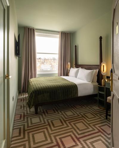 room detail thumbnail 0