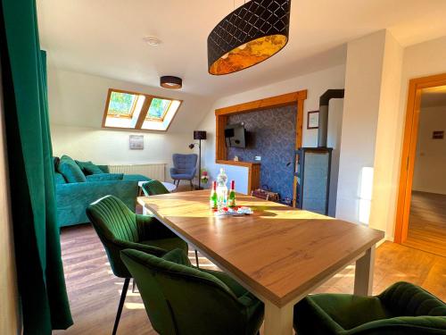 Savor Appartement Bergblick für 6 Personen 4 Raum Garten Balkon Netflix in Sohland, Deutschland