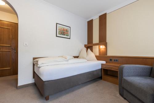 1 twin bed