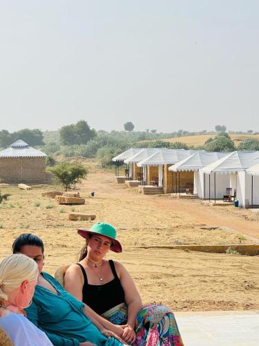 Abu Safari, Sām