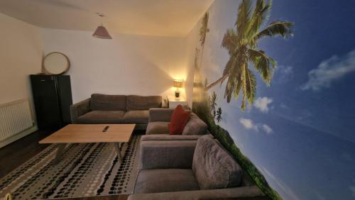 BrumStay - 4 Bedrooms TownHouse sleeps 6 with Driveway Parking and Garden, Birmingham (Foto 9)