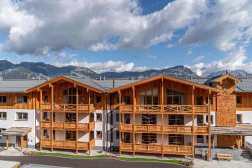 Skylodge Alpine Homes