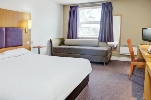 Embassy Hotel, Gateshead Newcastle, Sure Hotel Collection by Best Western in Gateshead