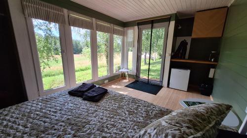 Hubane majake Setomaa looduses in Vahtseliina