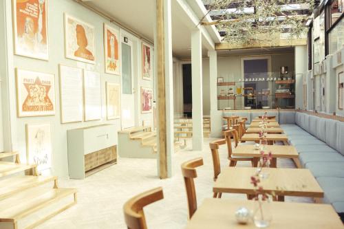 Restaurant, Bazaar Inn Hotel in Tirana