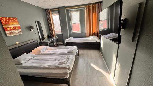 Hotel Expo Stockholm - image 2