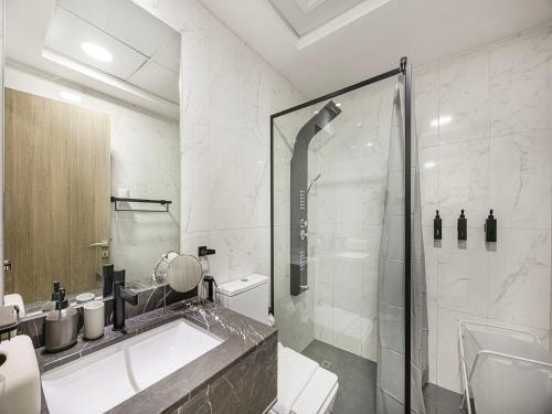 Livin' Holidays - Studio - Stylish flat in JVC, Dubai (Foto 6)