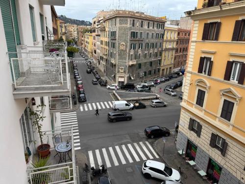 100 Meters TO VATICAN CITY EASY STAY, Rome (photo 2)