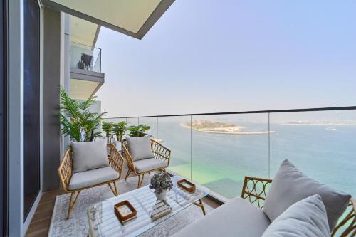 Luxury 2BR Beach Isle With Palm Views and Beach Access, Дубай