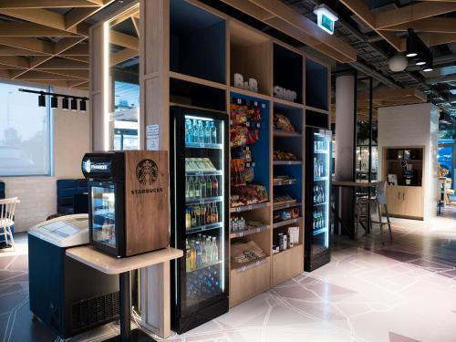 B&B Hotel Warszawa-Okęcie - image 5