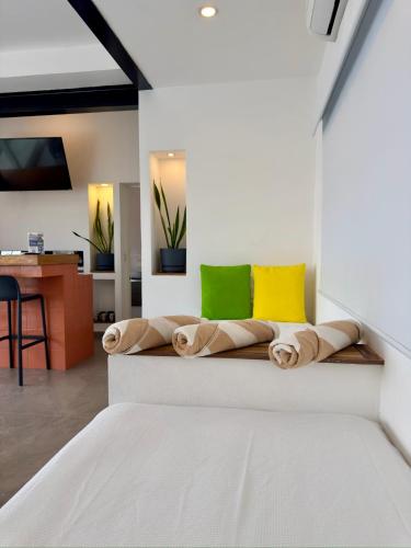 Papaya Condo Acapulco Diamante -Solo Adultos - image 4