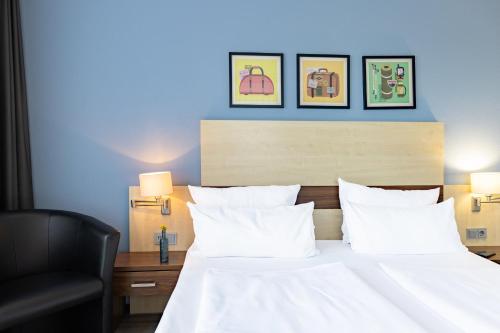 Novum Hotel Mariella Airport - image 10