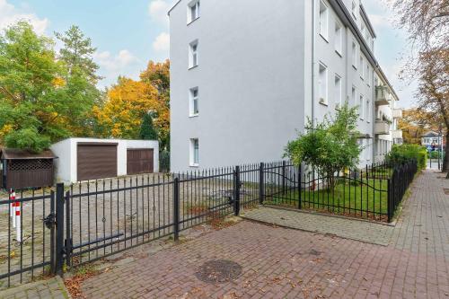 Vista Exterior, Family Apartment near the Beach in Sopot by Noclegi Renters in Górny Sopot