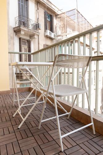 grey l studio apartments Downtown Cairo Ouzonian House in 카이로