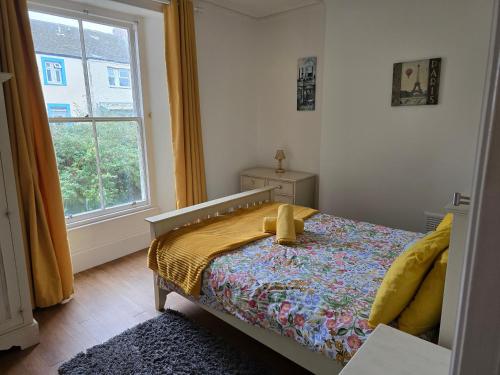 Beautiful Seafront 1 bedroomed apartment 2